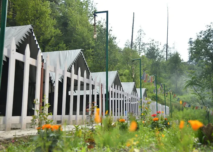 Himtrek Riverside Camps, Kasol